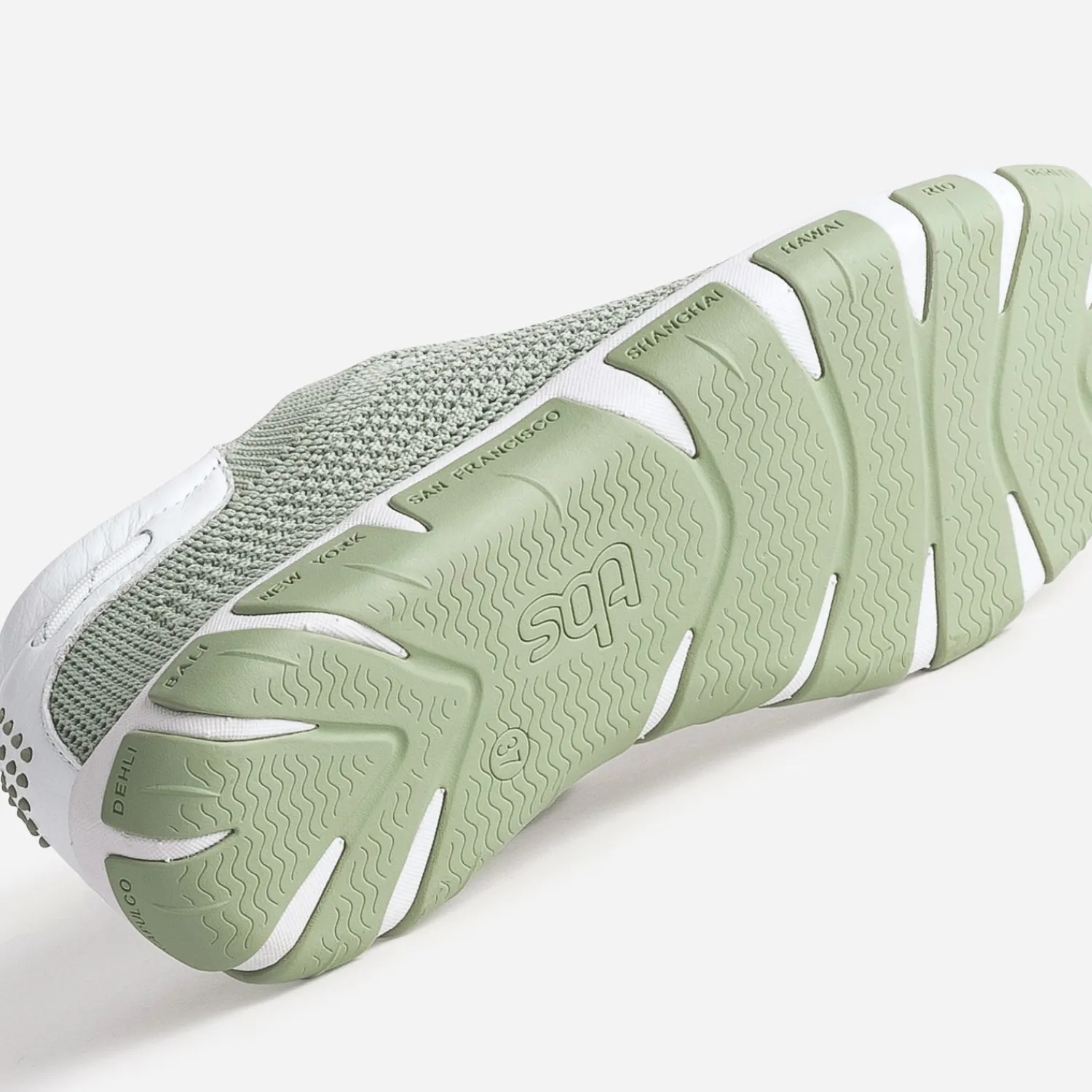 Tbs Baskets^Tennis argile en mesh VERT