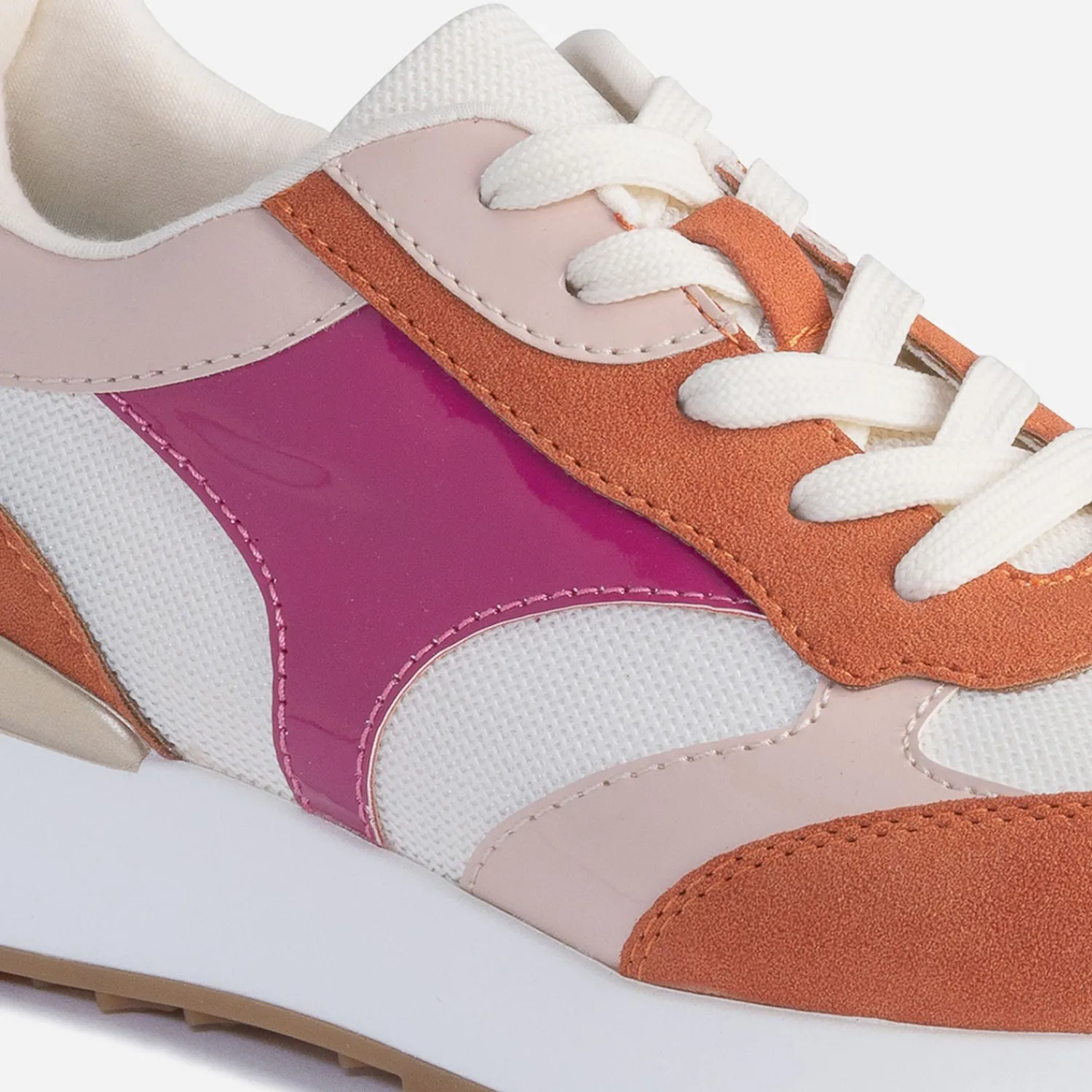 Texto Baskets^Tennis beige et terracotta à détails vernis s ROSE