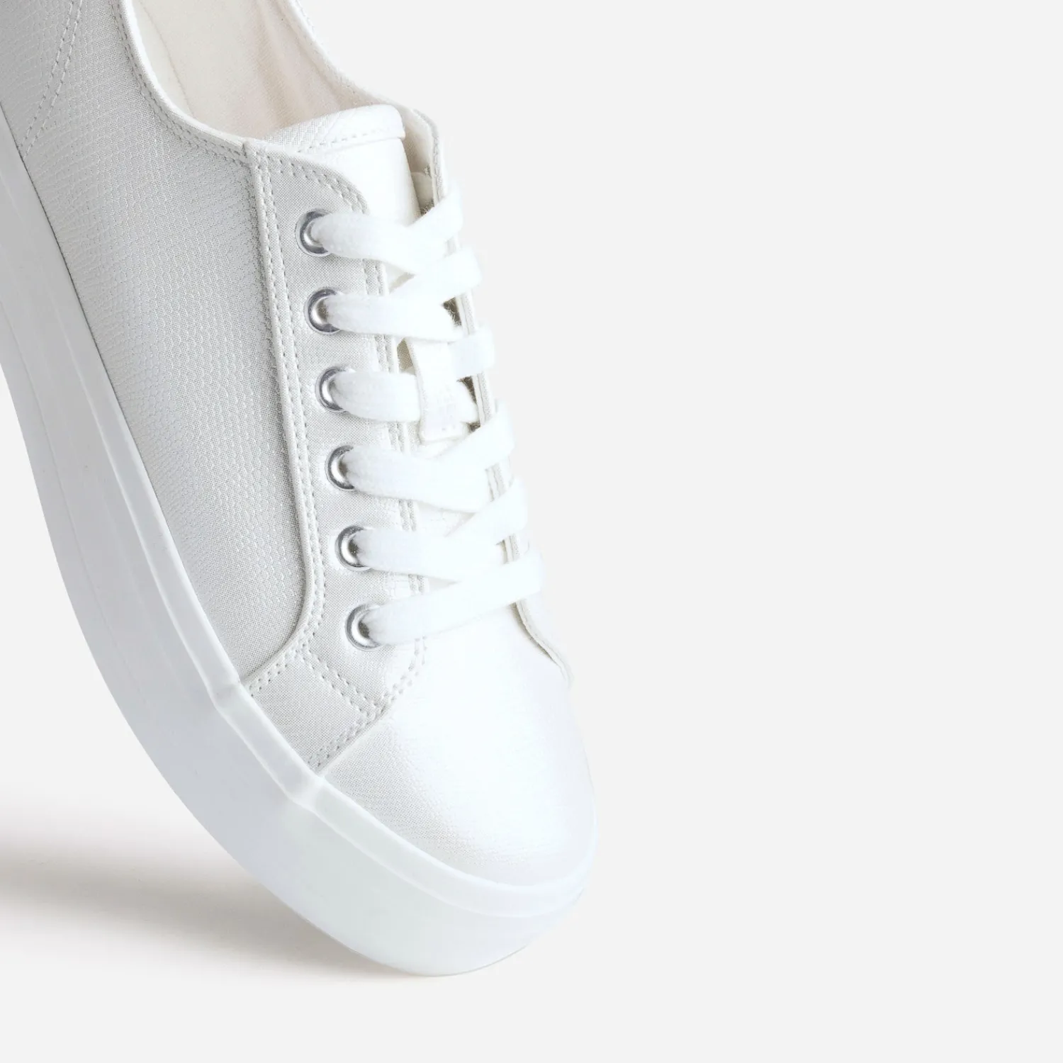 Texto Baskets^Tennis irisé embossée effet python BLANC