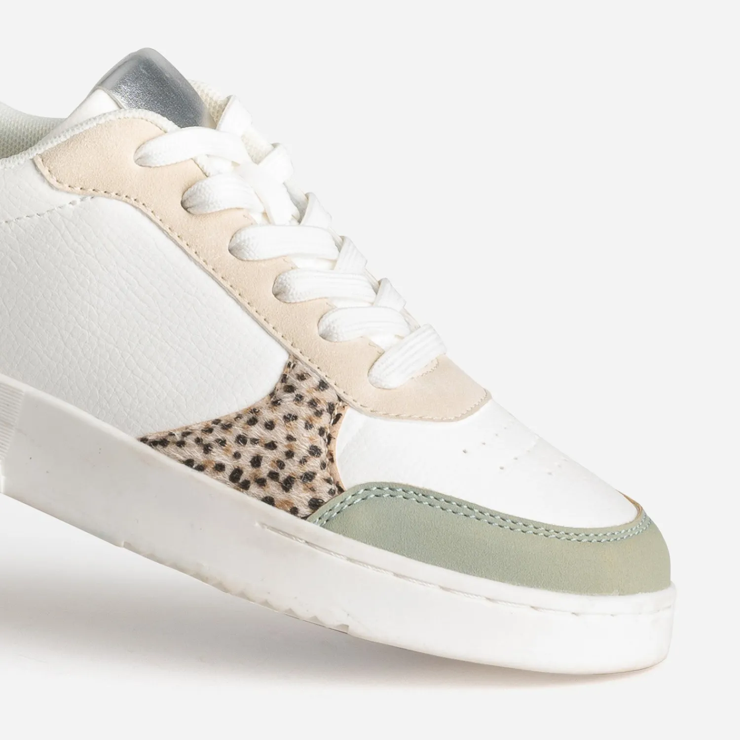 Texto Baskets^Tennis he, beige et verte BLANC